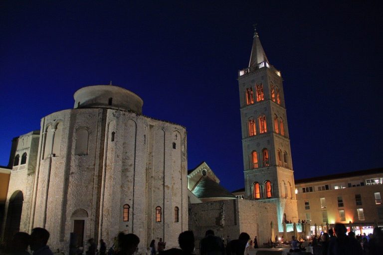 saint donat church during night